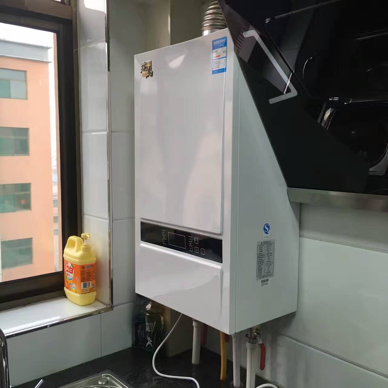瑞馬壁掛爐廠家告訴您壁掛爐工程機好不好！